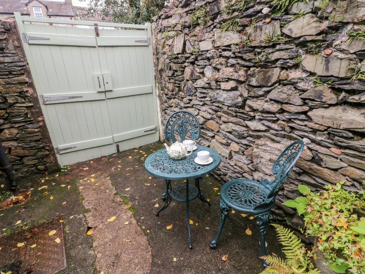 Nutkin Cottage Windermere Exteriör bild